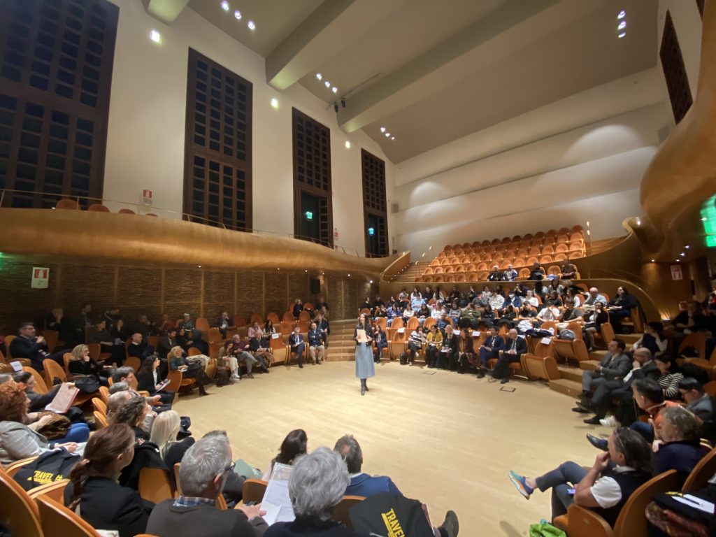 Sala Museo del Violino durante il Travel Hashtag